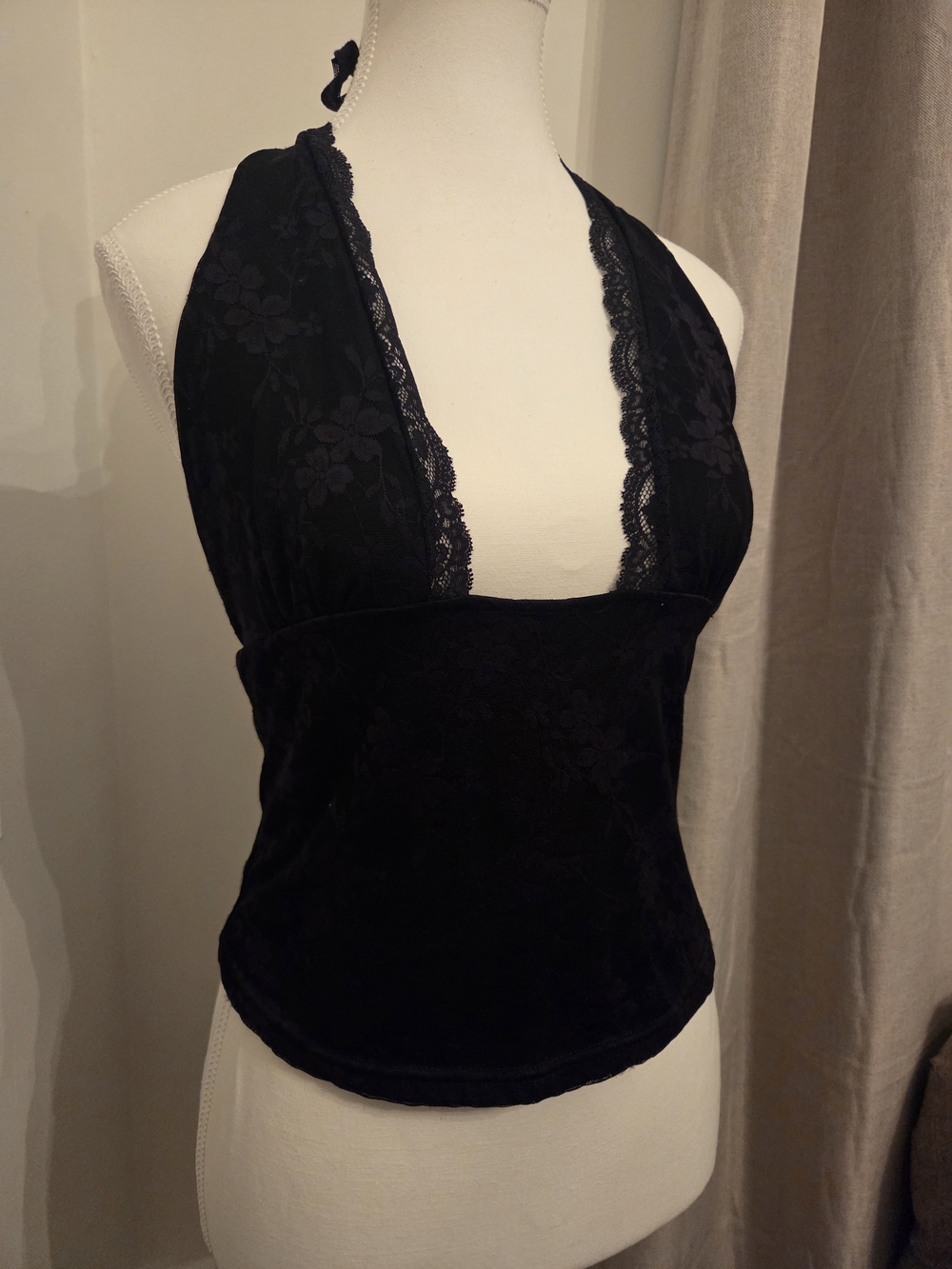 Y2K Black Lace Halter Bandeau Coquette Girl Top
